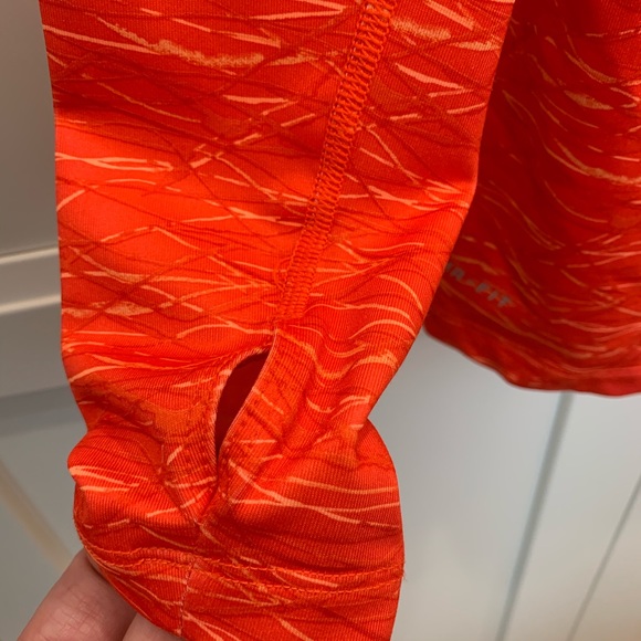 Nike pro combat dri-fit pro thermal top - Picture 2 of 3